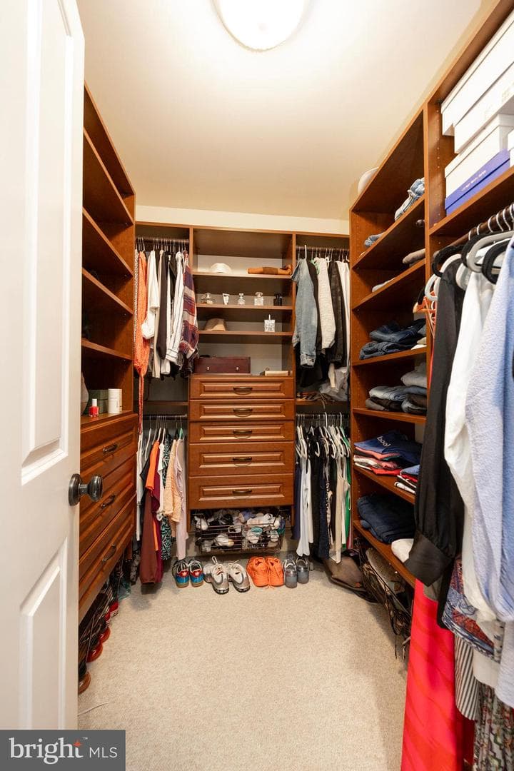 1062 Haverhill Road photo 37
