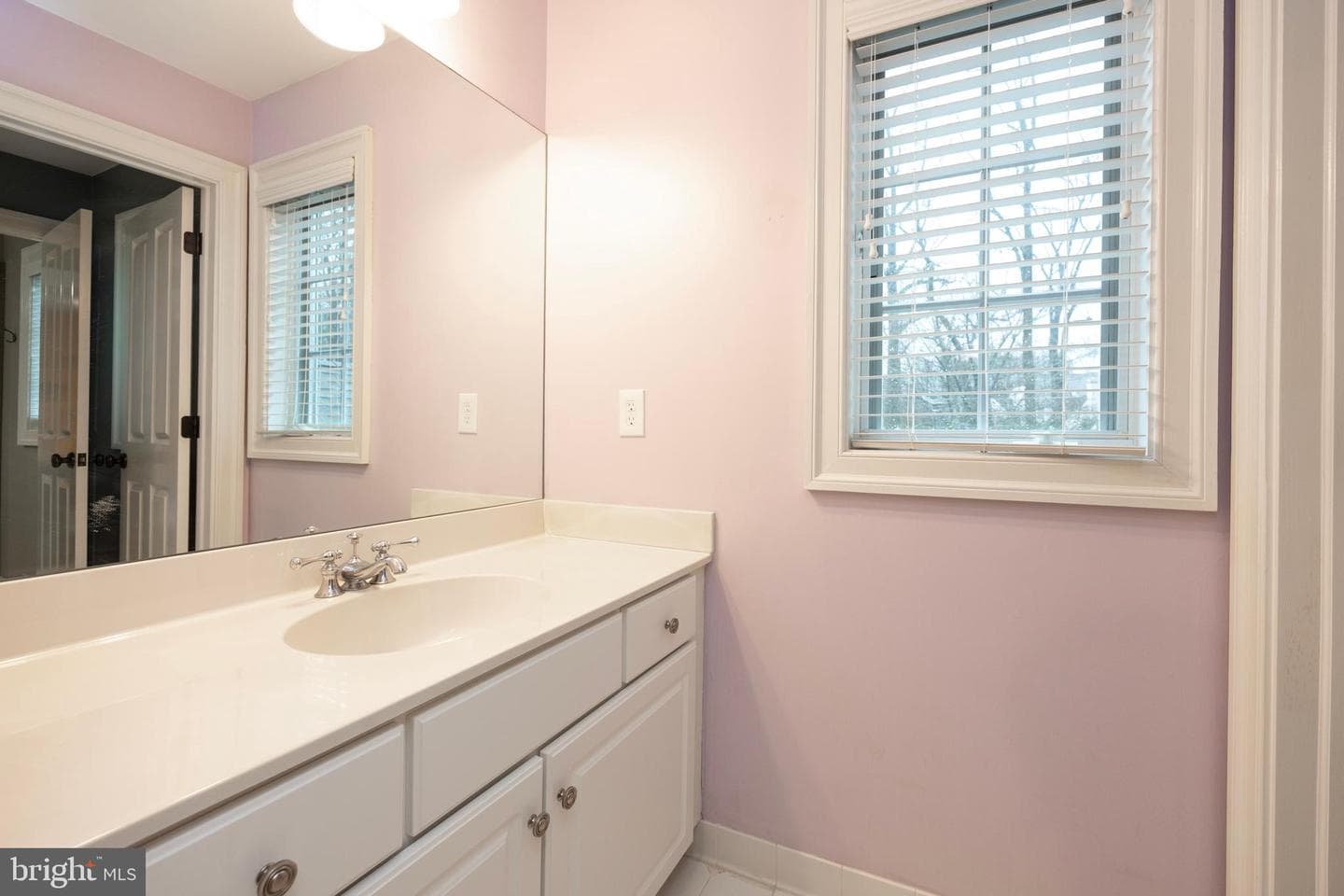 1062 Haverhill Road photo 47