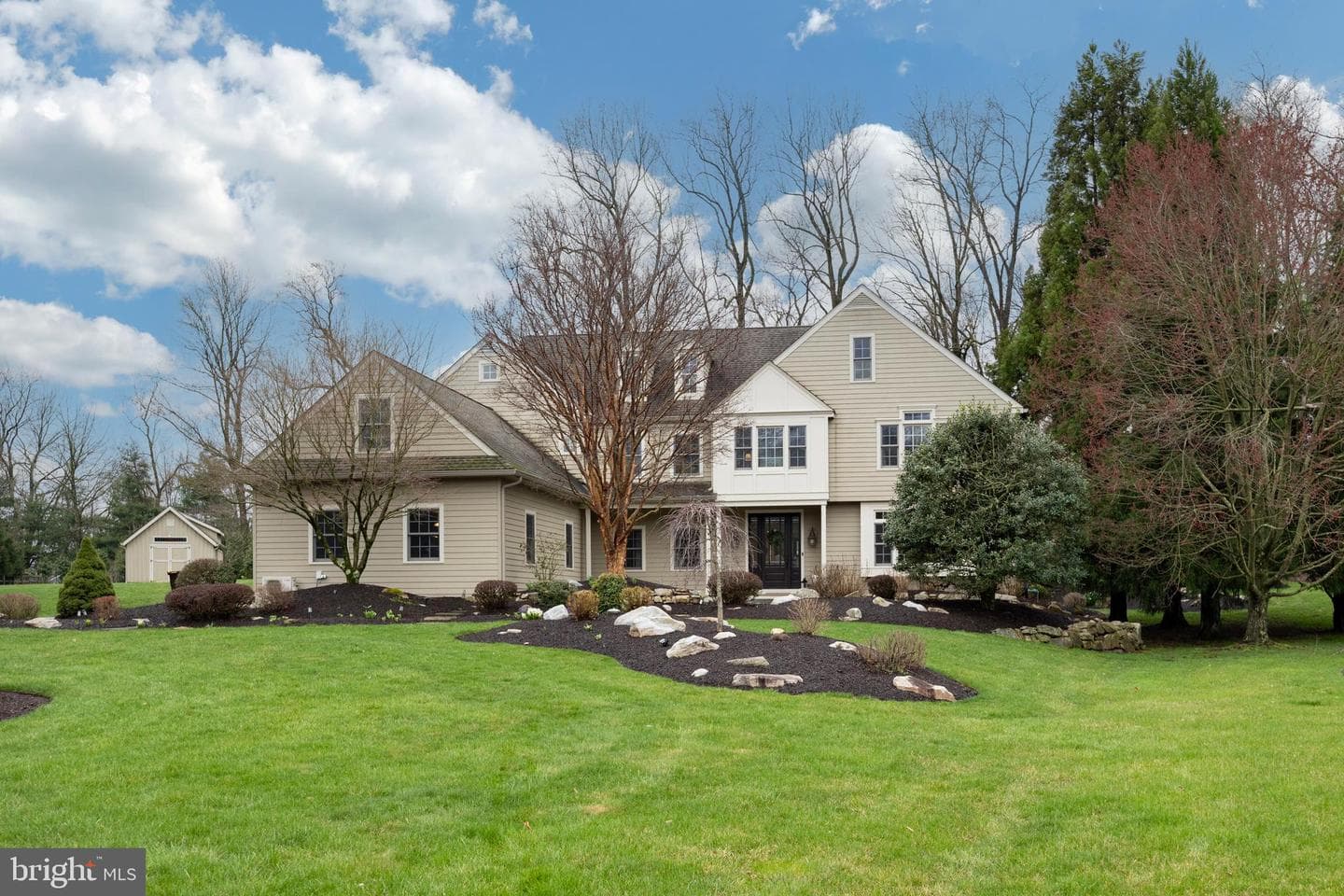 1062 Haverhill Road photo 5