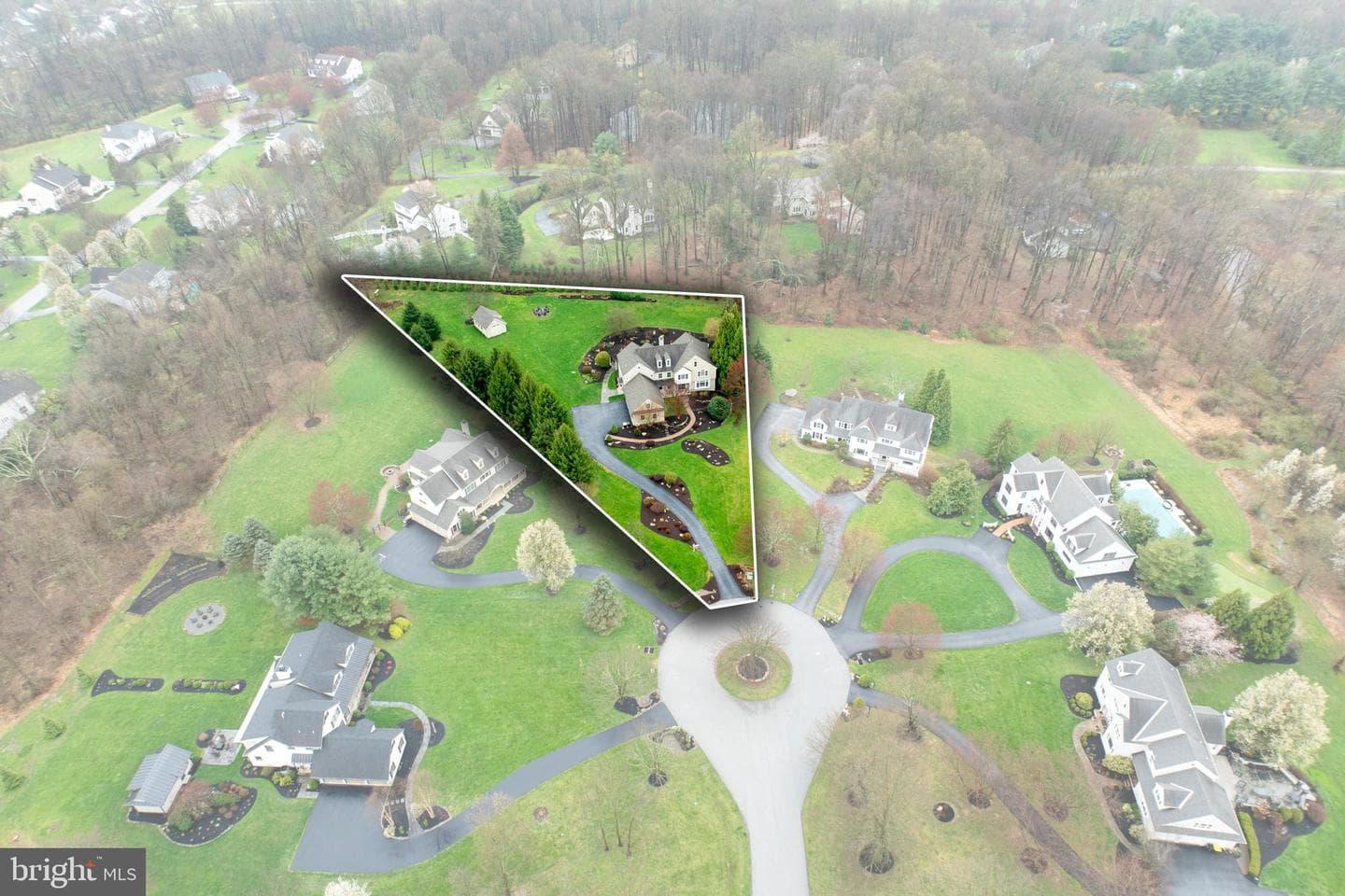 1062 Haverhill Road photo 60