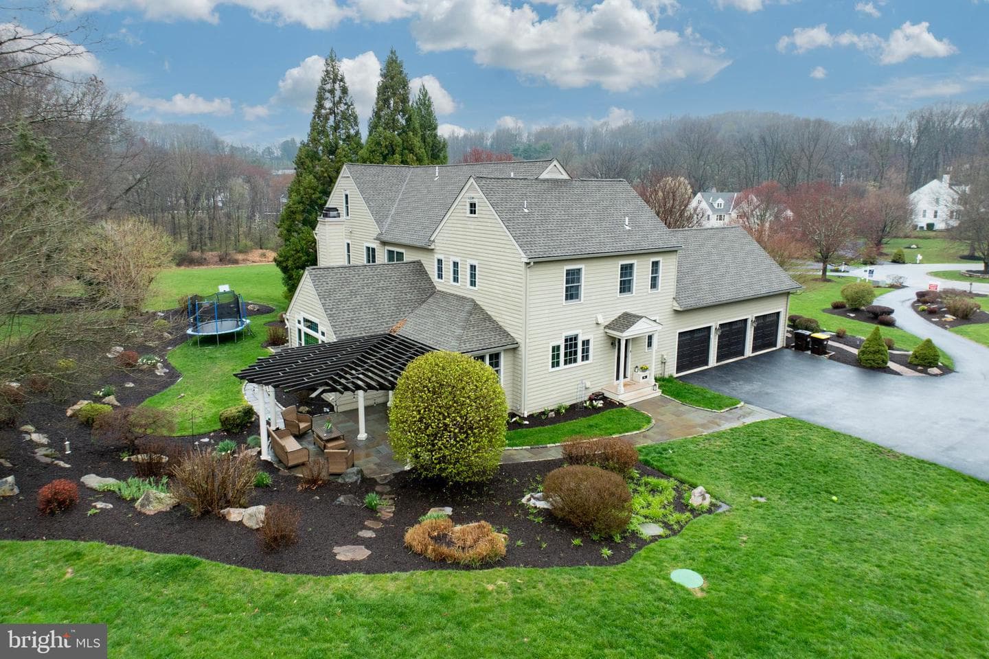 1062 Haverhill Road photo 67