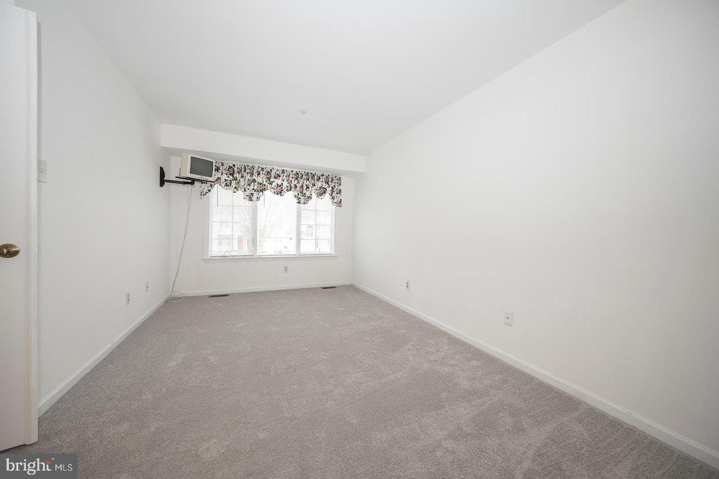64 Buttonwood Drive photo 19