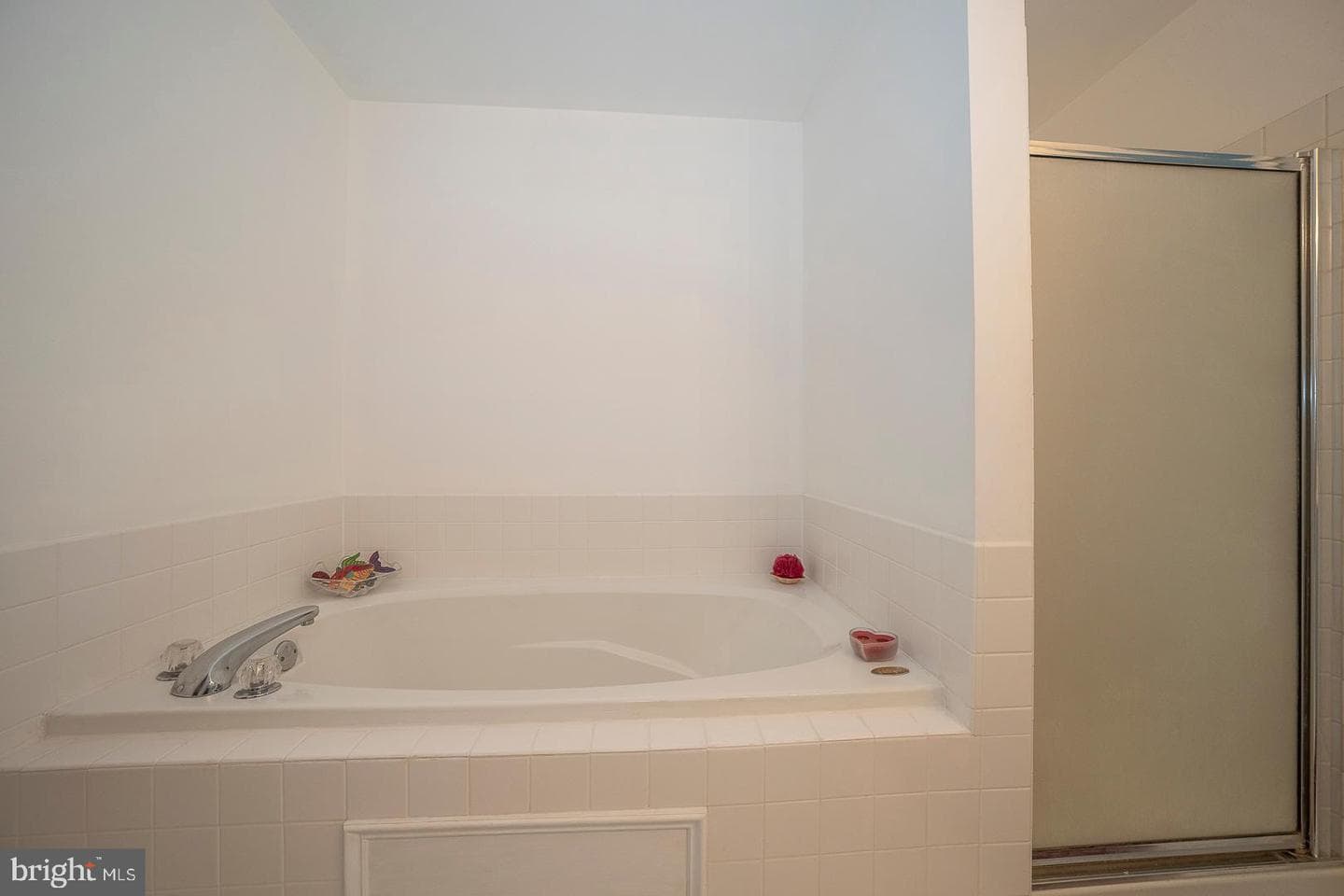 64 Buttonwood Drive photo 22