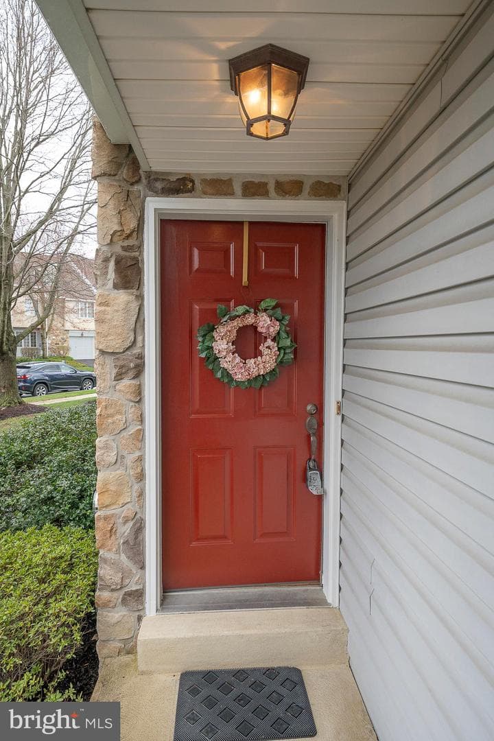 64 Buttonwood Drive photo 4