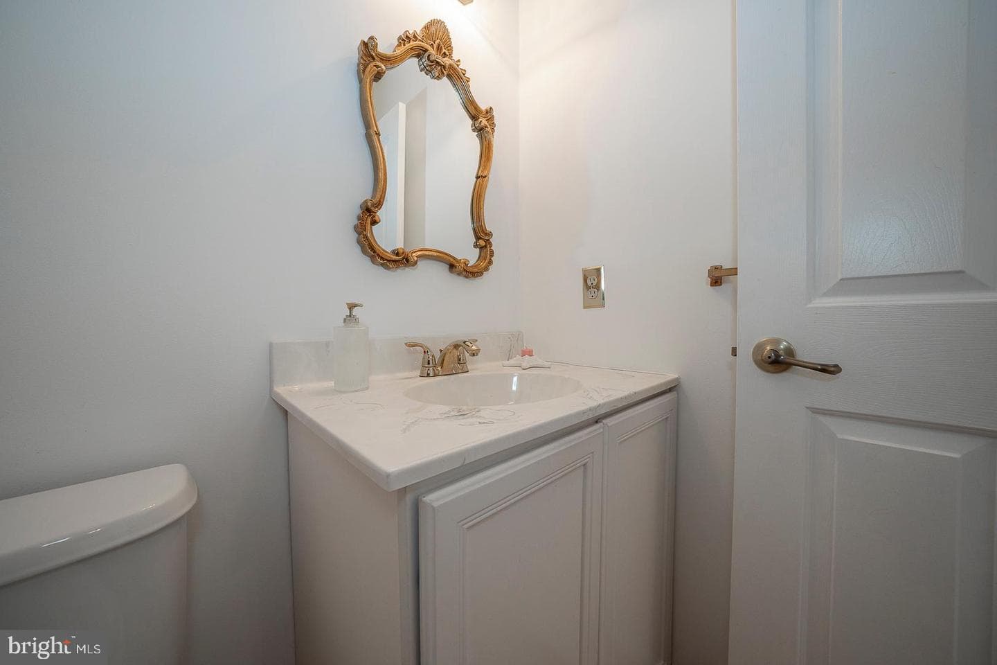 64 Buttonwood Drive photo 7