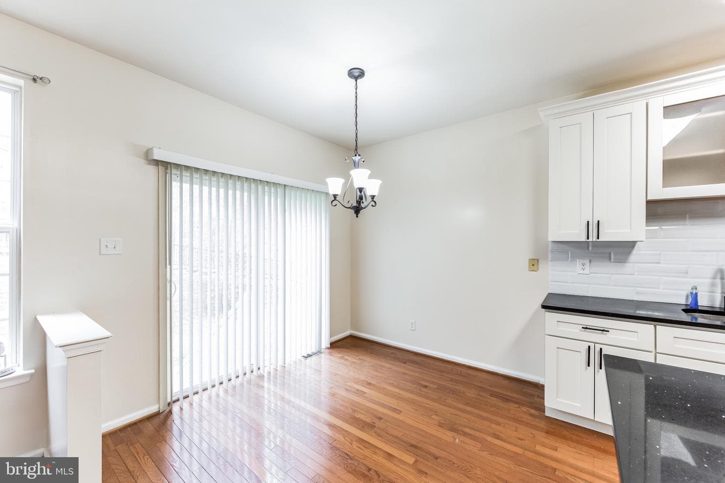 286 Yorktown Court photo 11