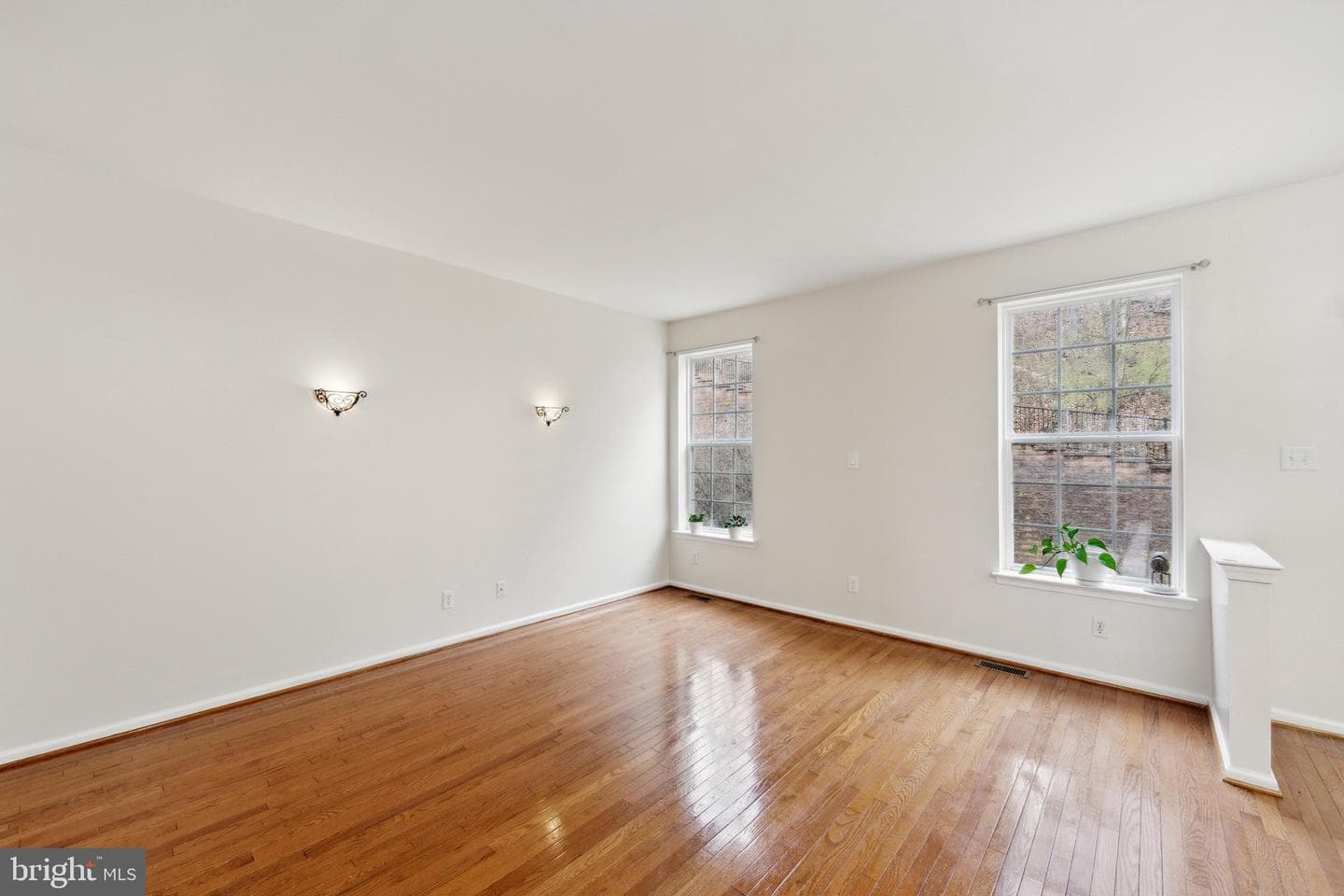 286 Yorktown Court photo 13