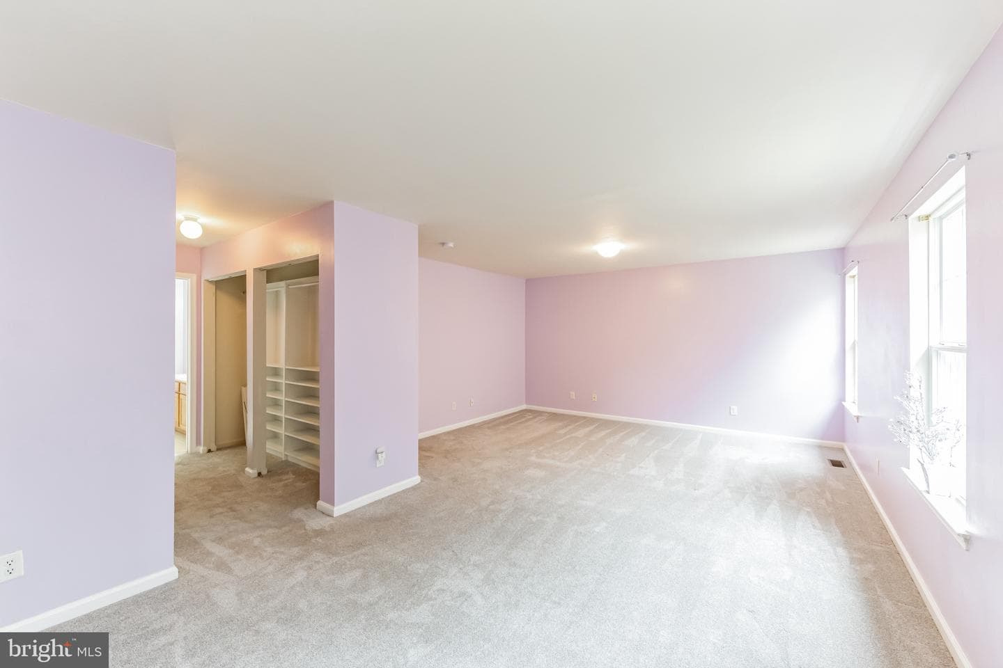 286 Yorktown Court photo 19