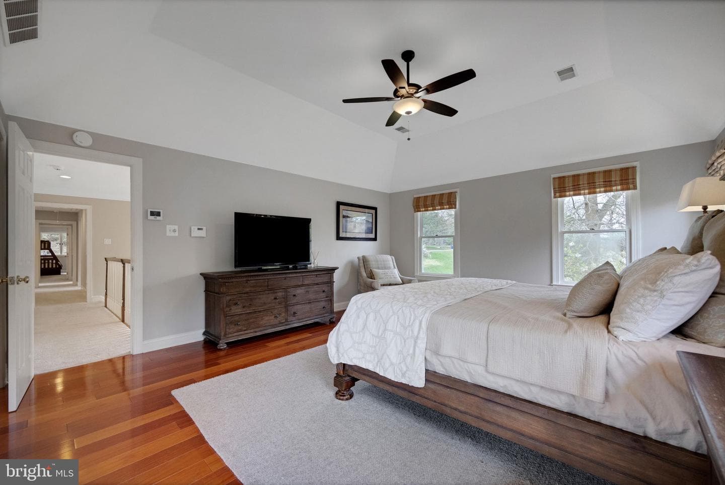 1681 Hunters Circle photo 22
