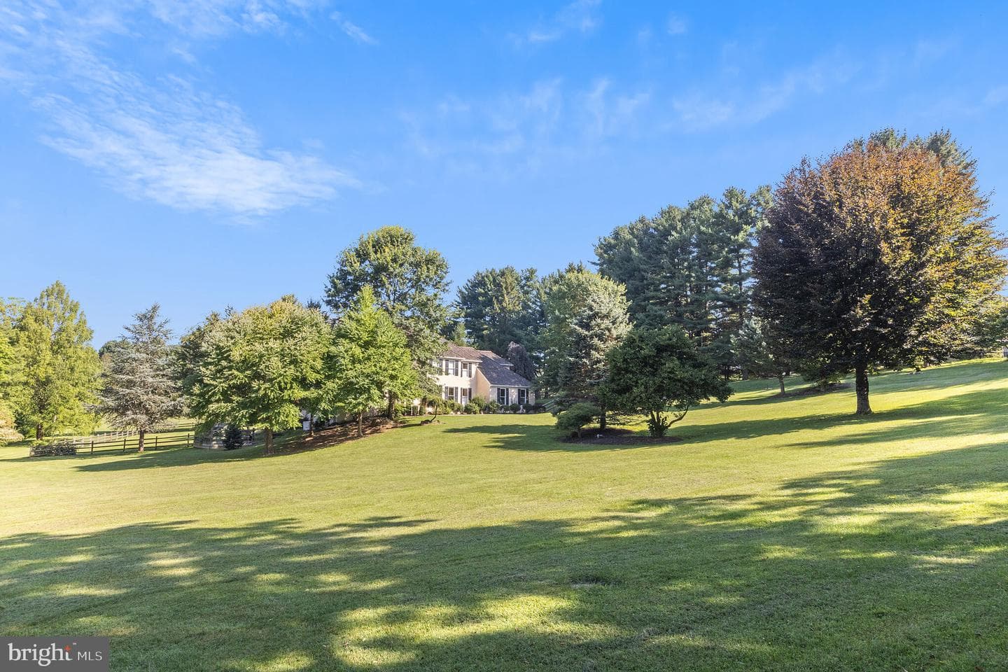 1681 Hunters Circle photo 40