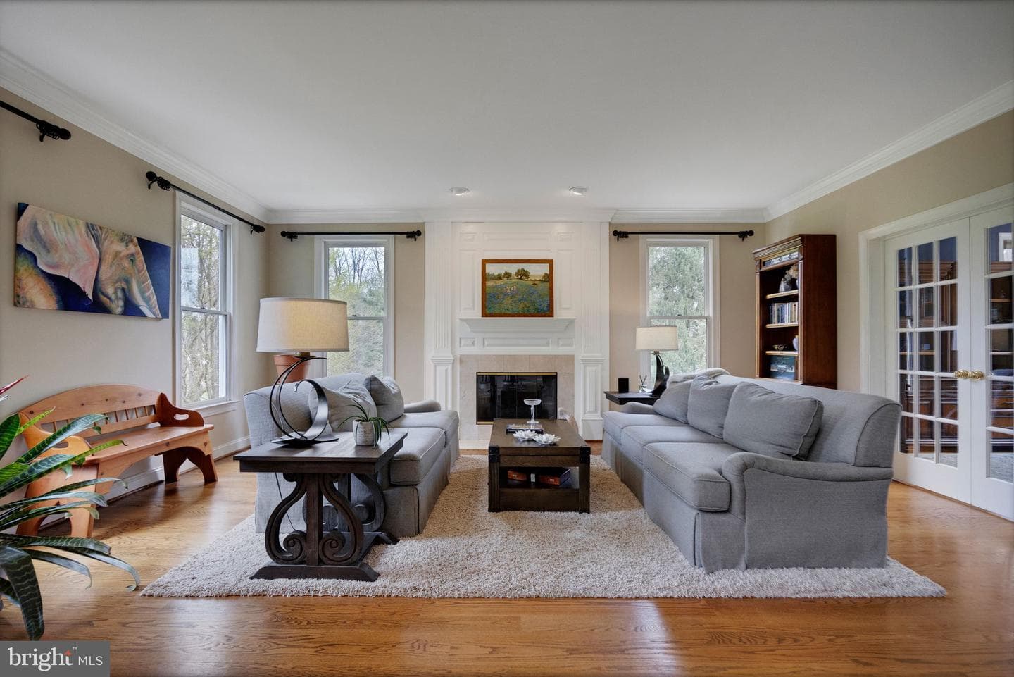 1681 Hunters Circle photo 6