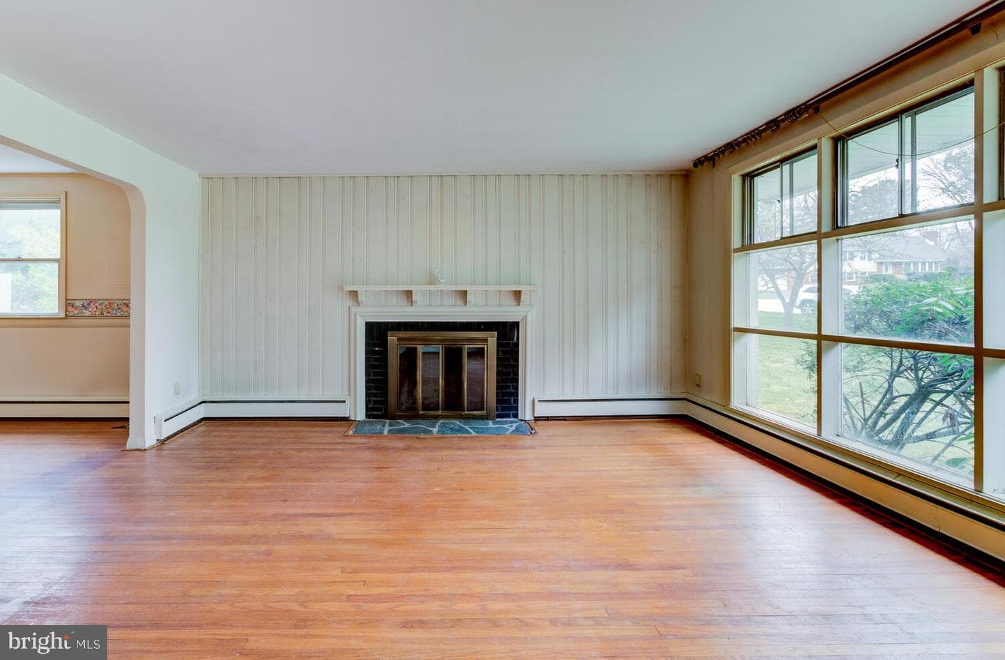 632 Wallace Drive photo 9