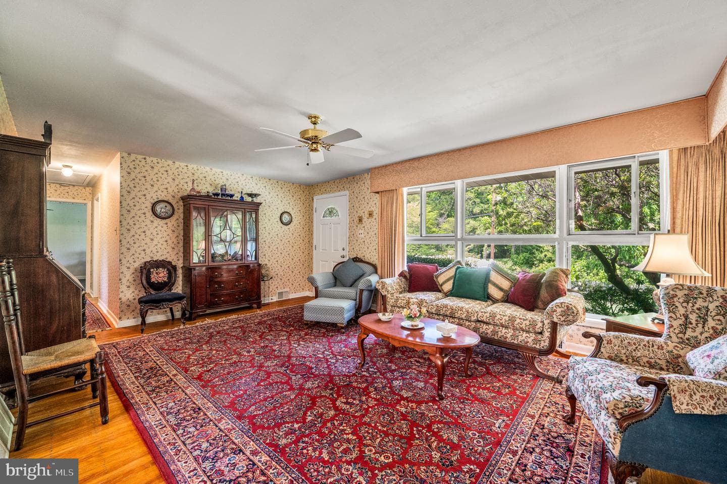 308 W Ashbridge Street photo 5