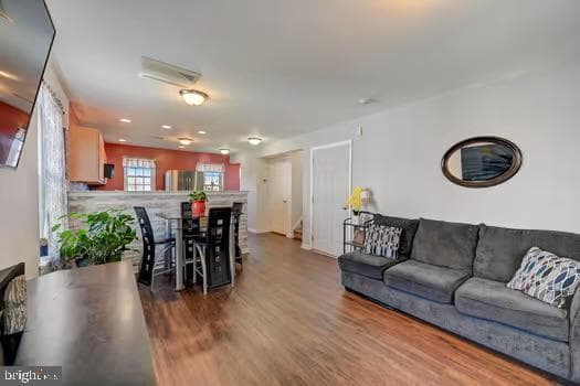 325 Community Lane photo 11