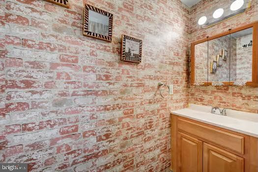 325 Community Lane photo 19