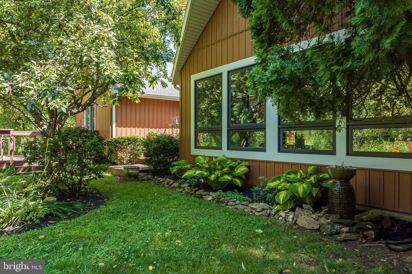 698 Spruce Drive photo 30