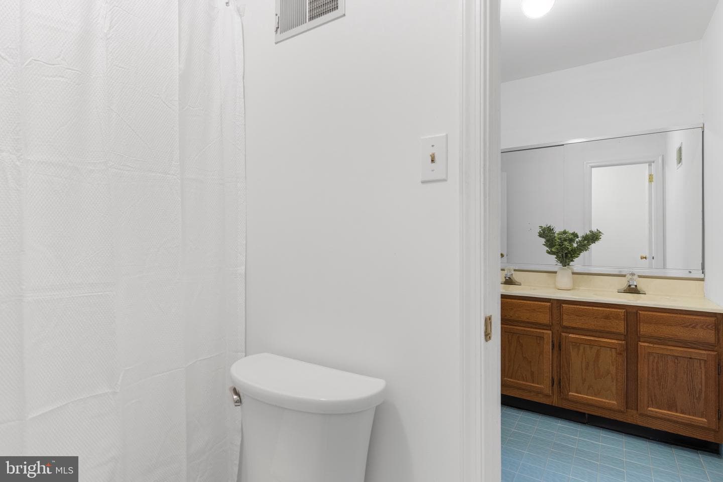 917 River View Circle photo 37