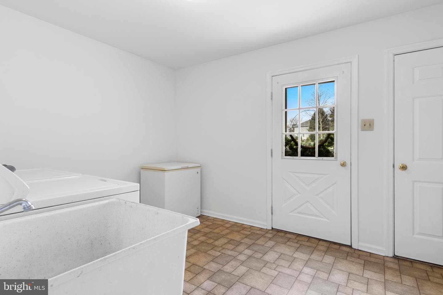 917 River View Circle photo 41