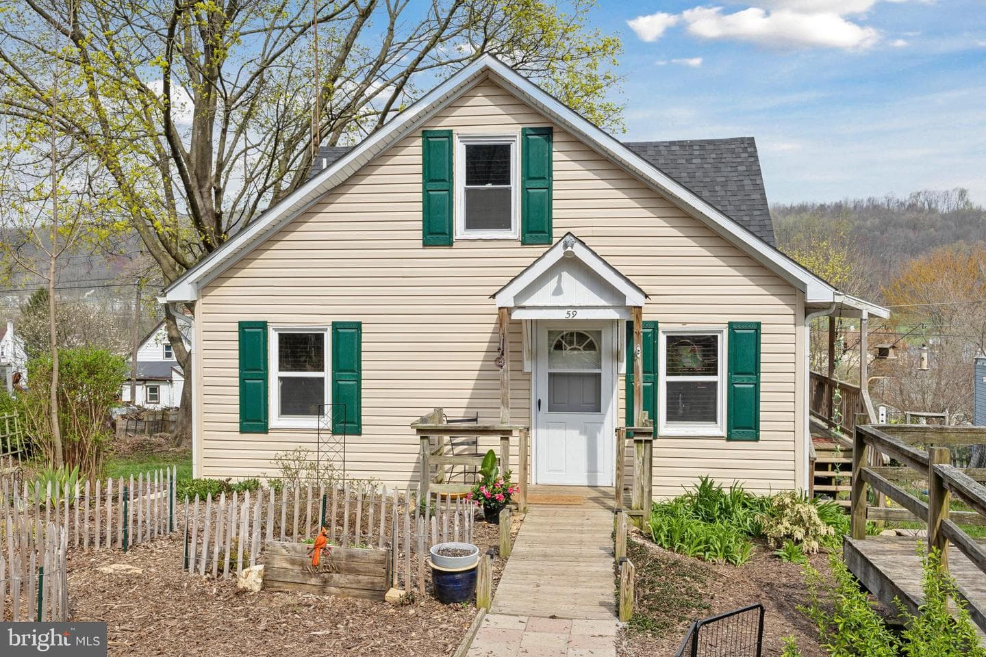 59 Pine Street photo 1