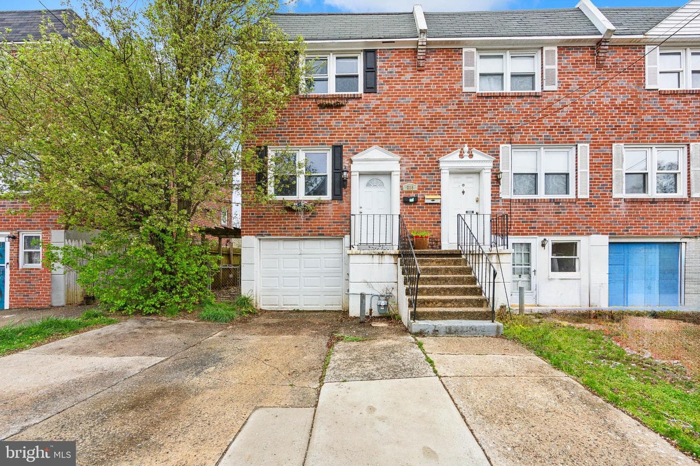 335 Mary Street photo 1