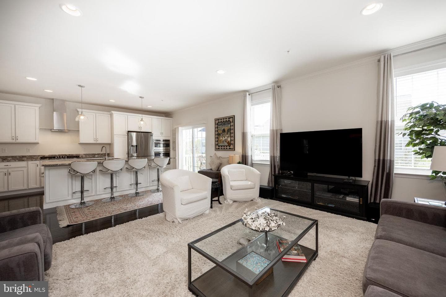 1104 Vernon Way photo 20