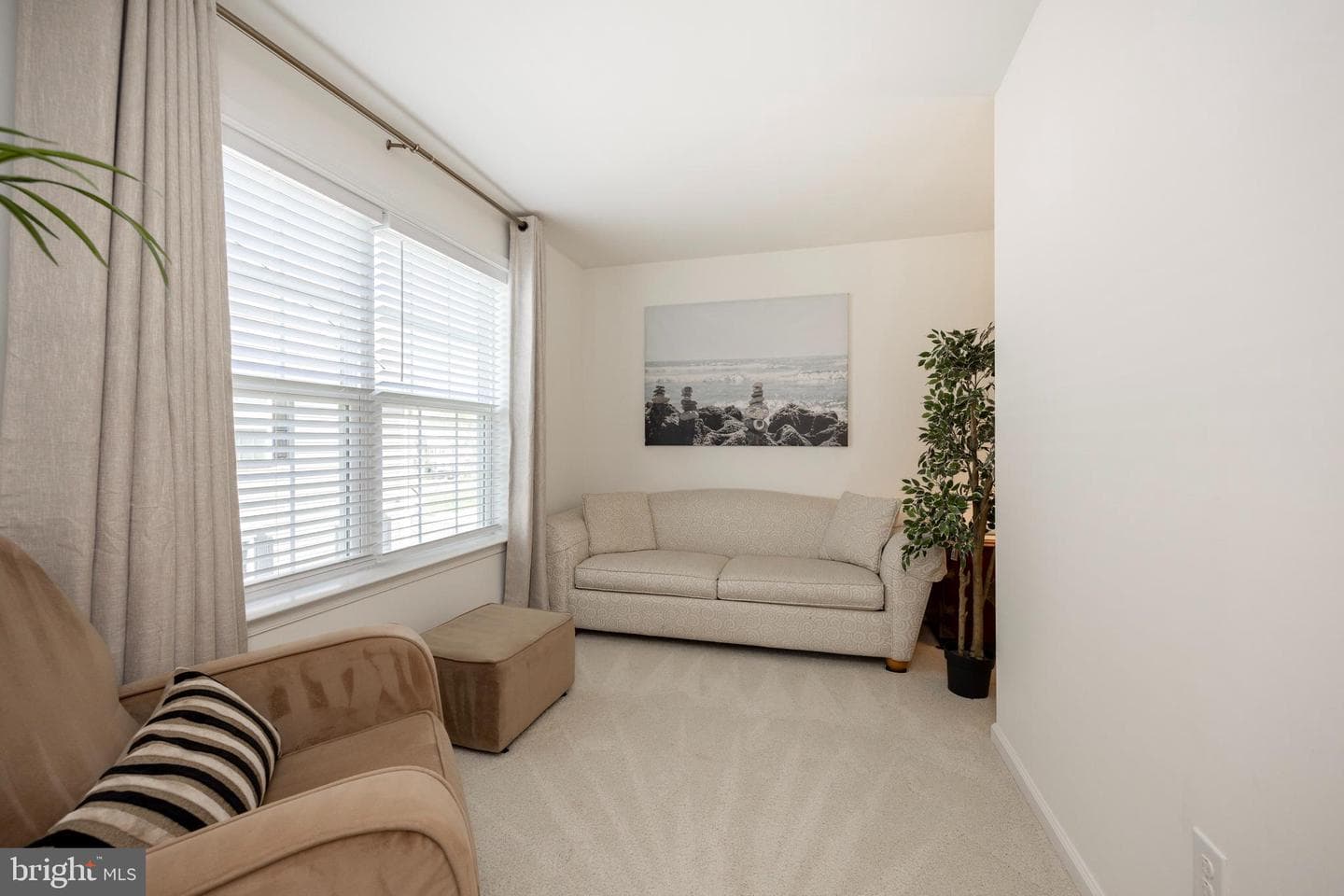 1104 Vernon Way photo 25