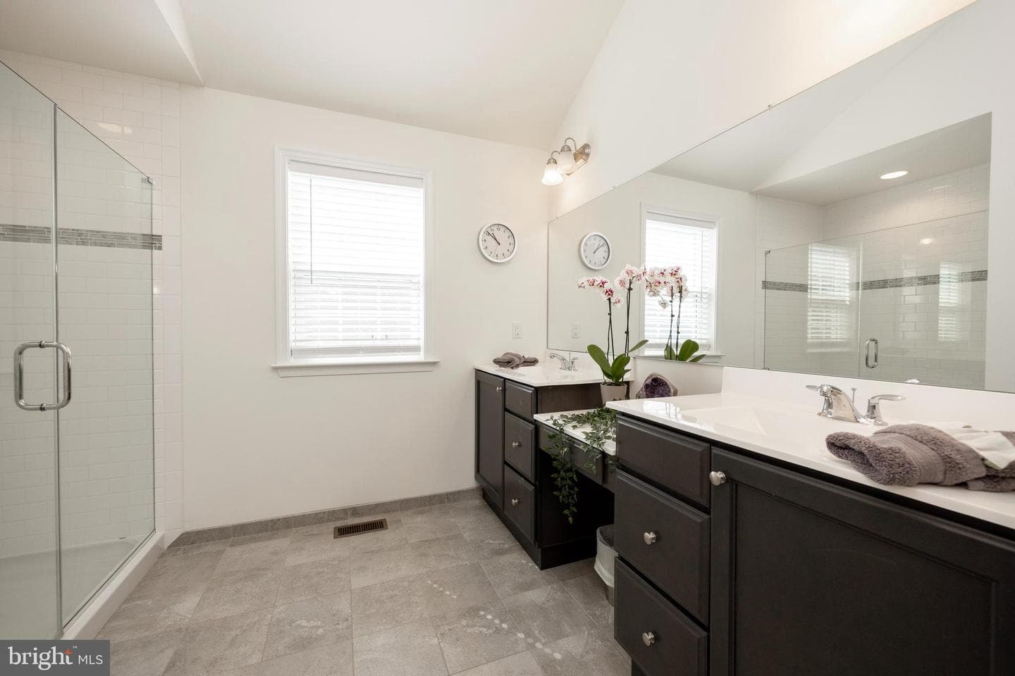 1104 Vernon Way photo 26