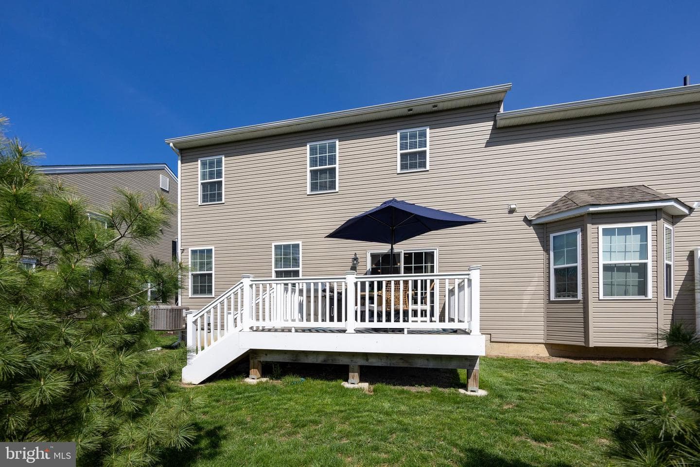 1104 Vernon Way photo 38