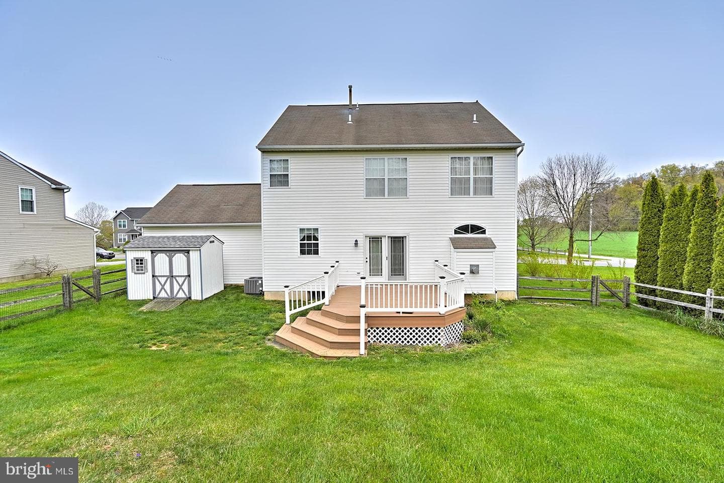 103 Winston Way photo 42