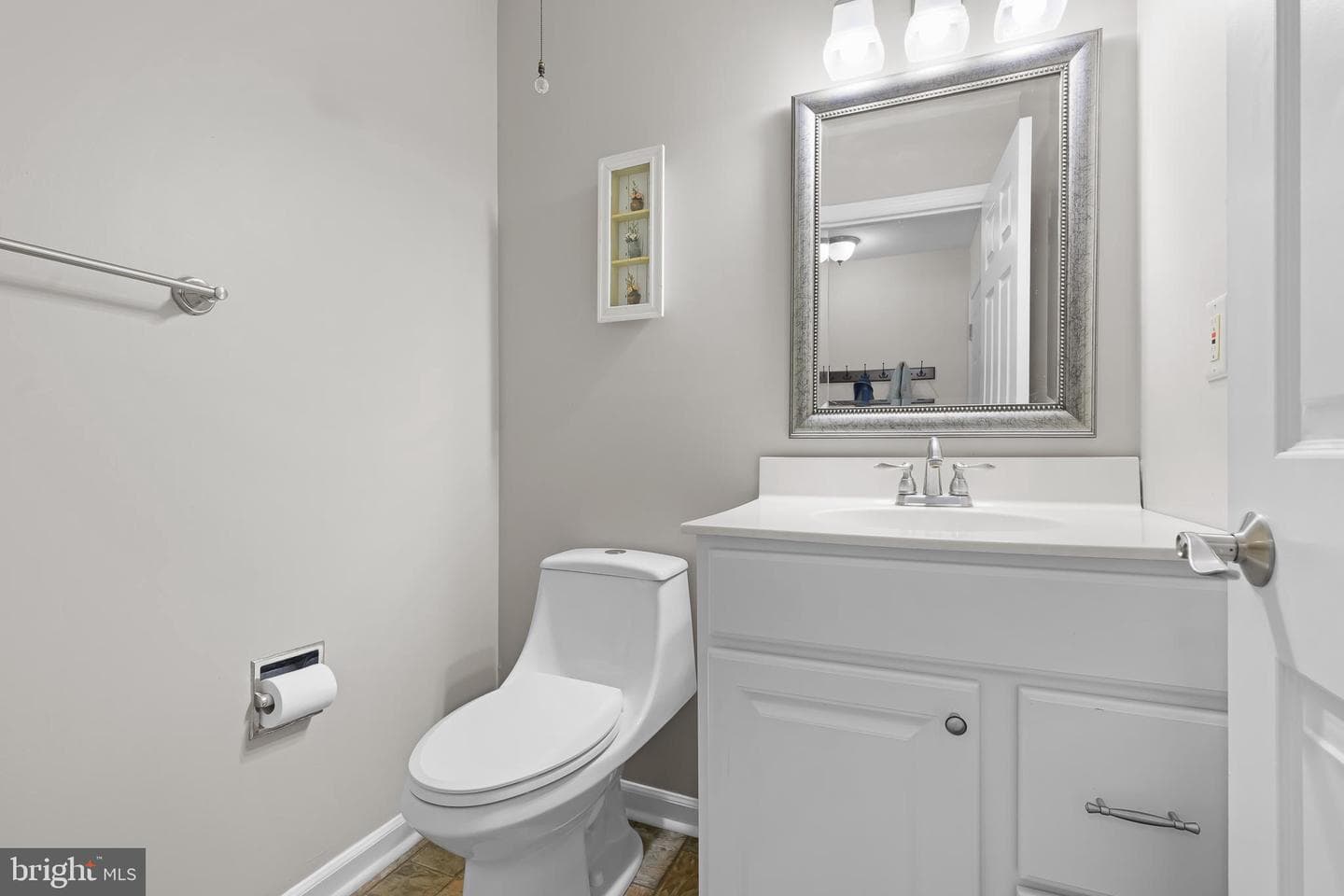27 Winterset Court photo 16