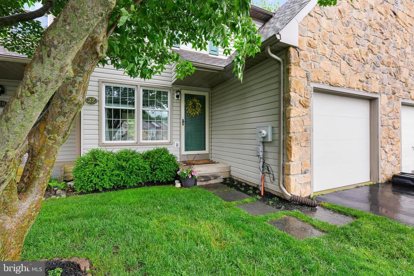 27 Winterset Court photo 2