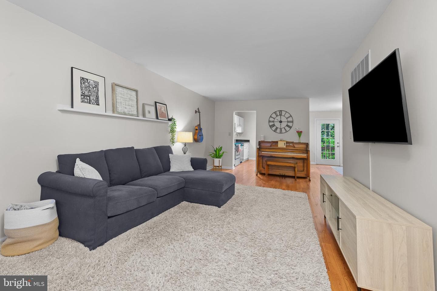 27 Winterset Court photo 3