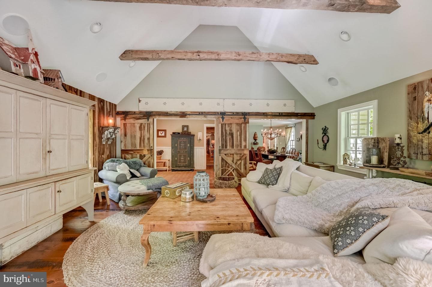 2099 Bodine Road photo 26