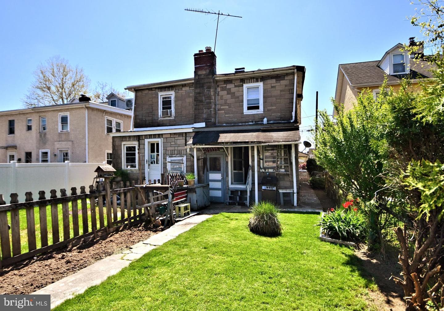 46 Walnut Street photo 35