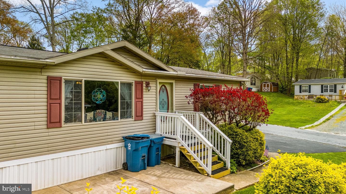 29 Reid Drive photo 4