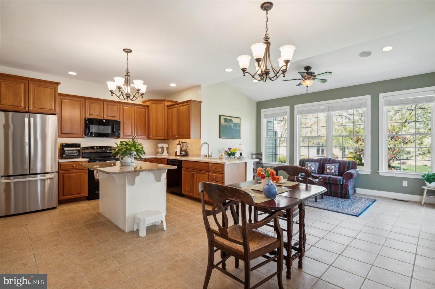 4 Summerlin Drive photo 25