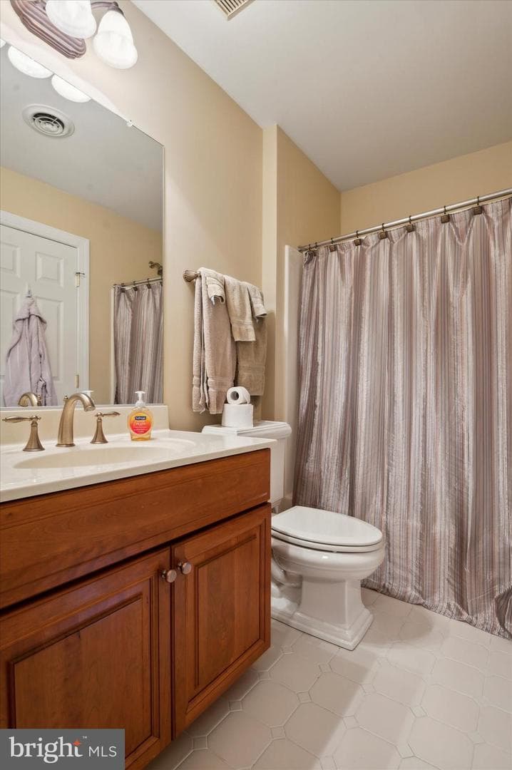 4 Summerlin Drive photo 43