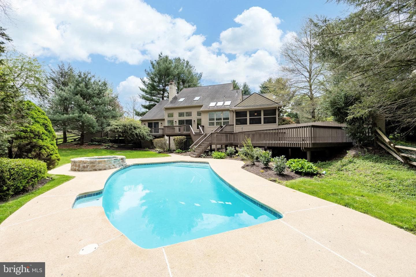 1685 Waterglen Drive photo 57