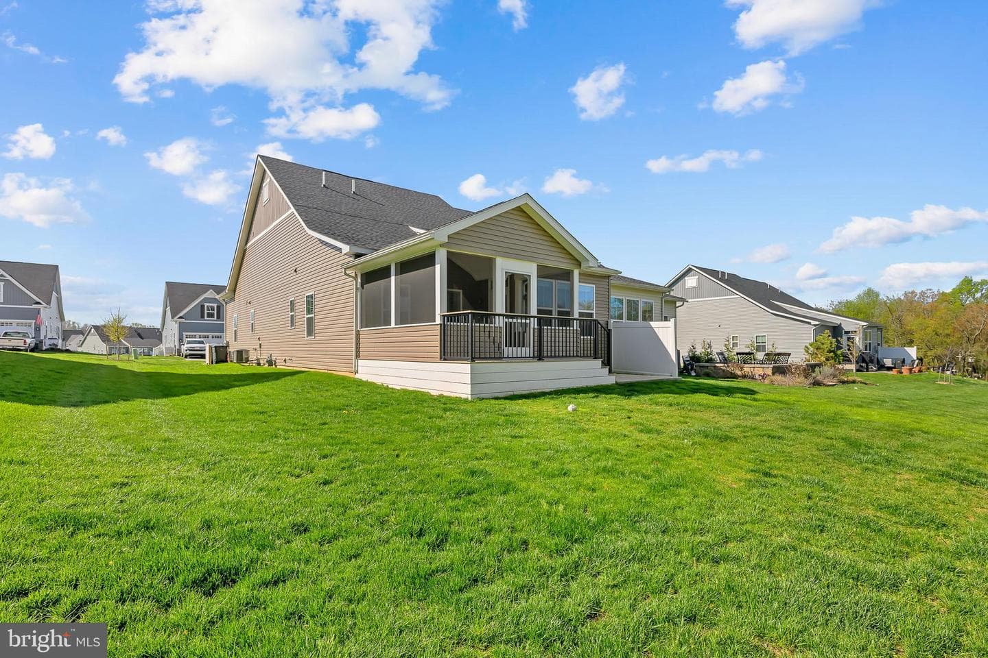 691 Thomas Penn Drive photo 19