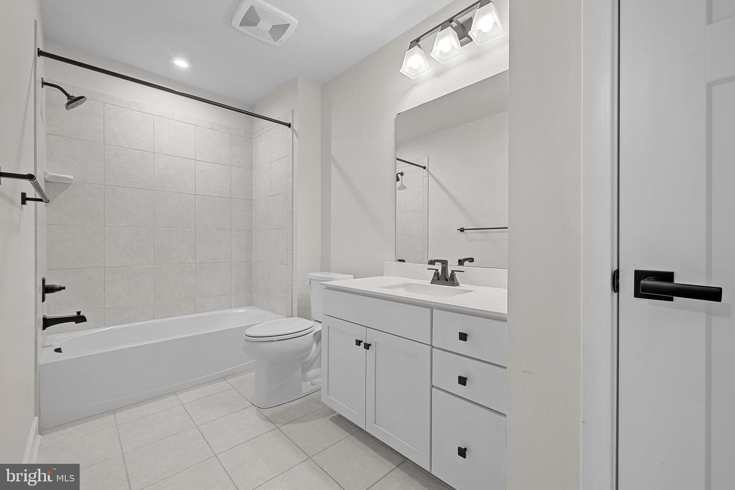 691 Thomas Penn Drive photo 22