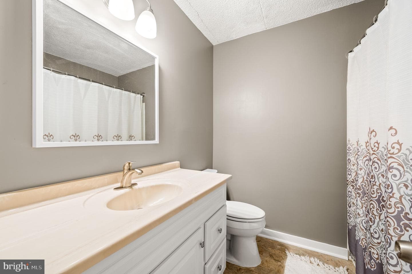 316 Summit House photo 8