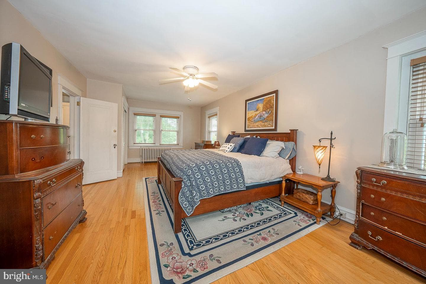 1100 Horseshoe Pike photo 32
