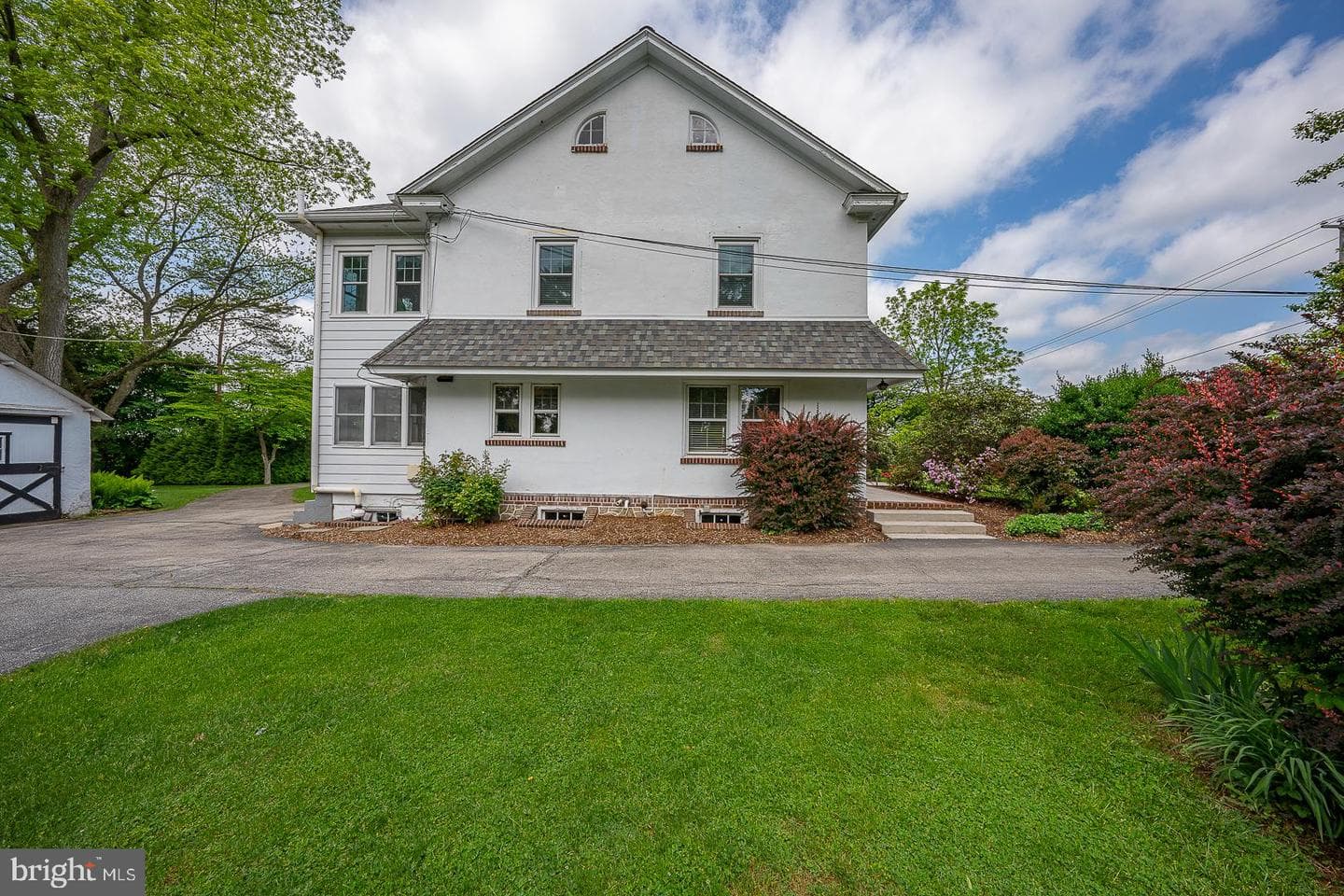 1100 Horseshoe Pike photo 53