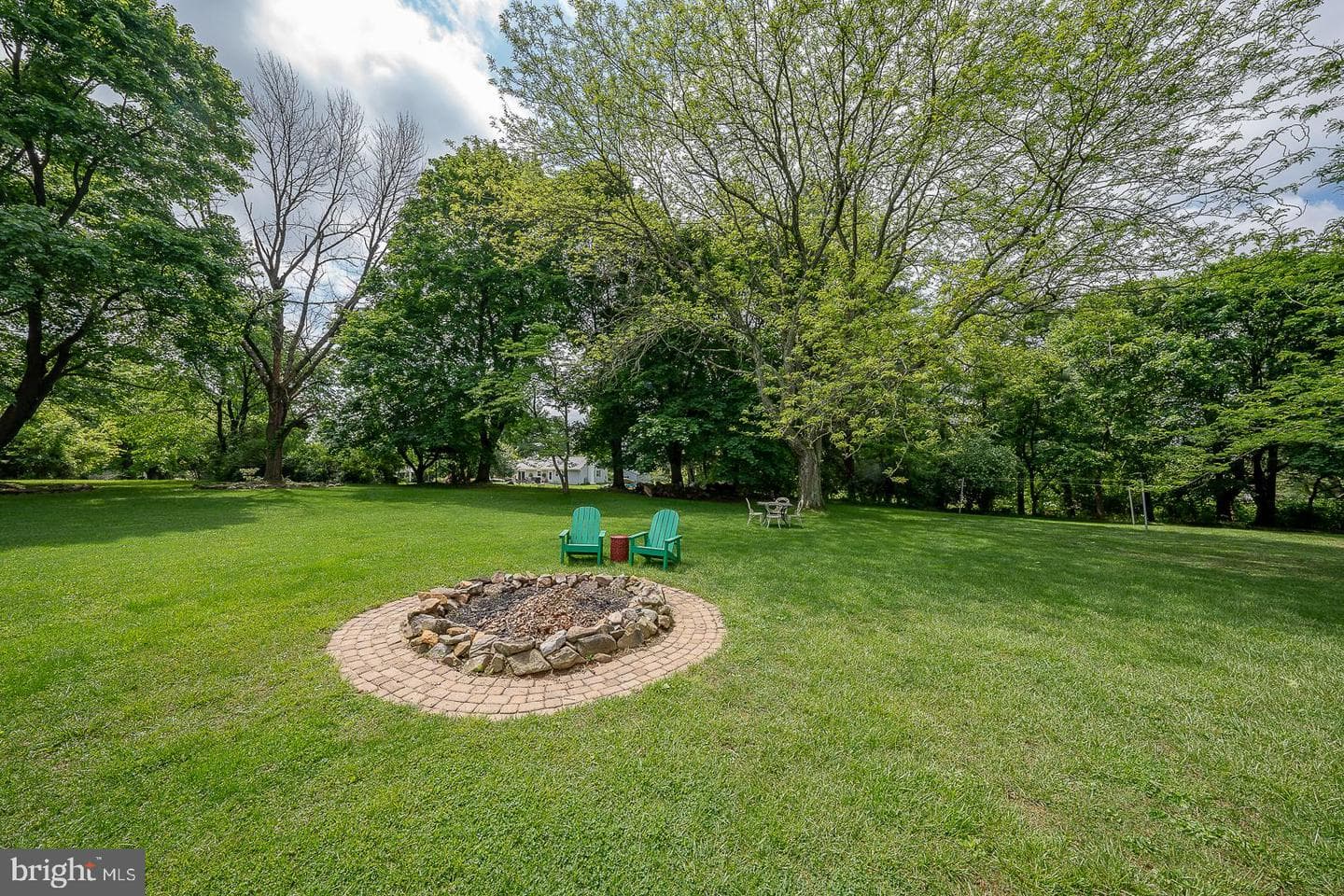 1100 Horseshoe Pike photo 64