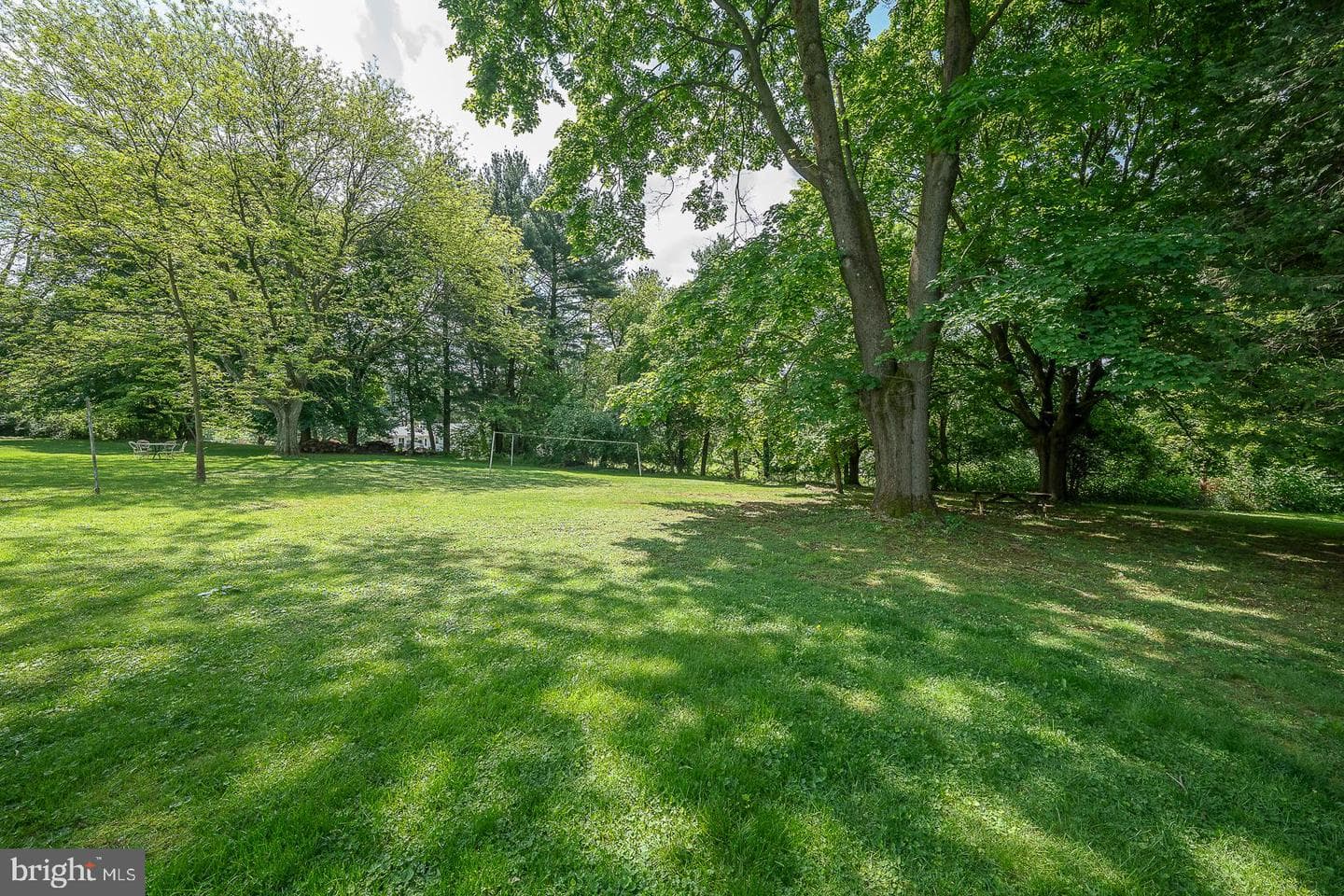 1100 Horseshoe Pike photo 68