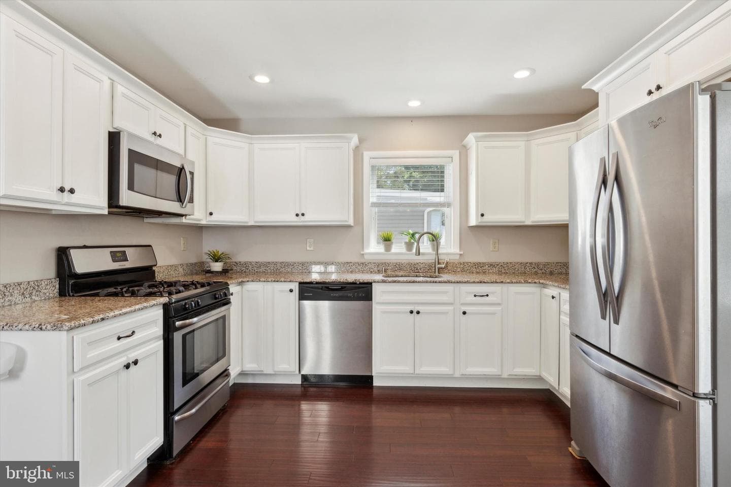 65 Robarts Drive photo 9