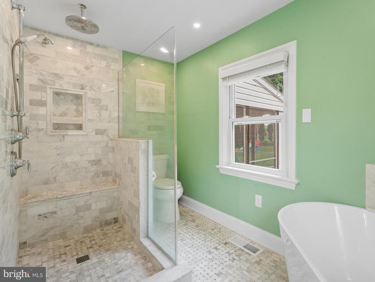 1016 Faustina Drive photo 15