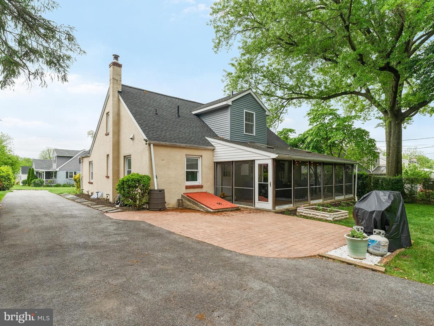 1016 Faustina Drive photo 25