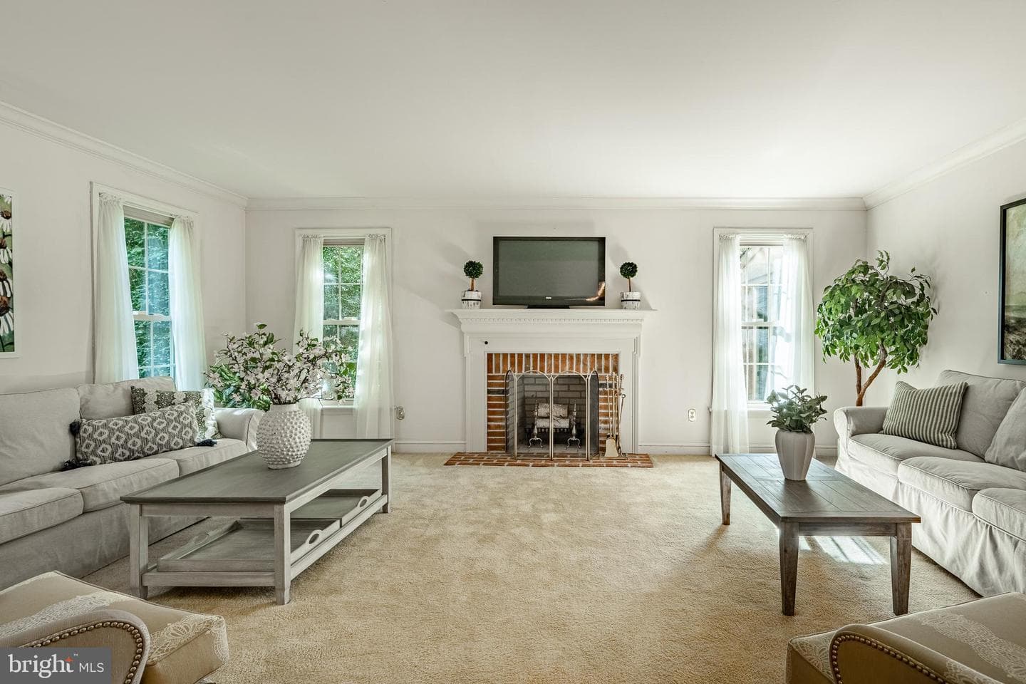 881 Fairview Road photo 11