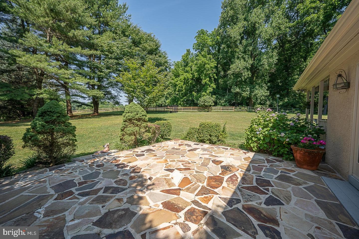 881 Fairview Road photo 47